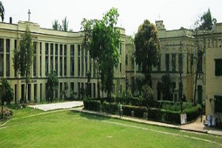 https://cache.careers360.mobi/media/colleges/social-media/media-gallery/8538/2019/5/22/College View of St Pauls Cathedral Mission College Kolkata_Campus-View.jpg
